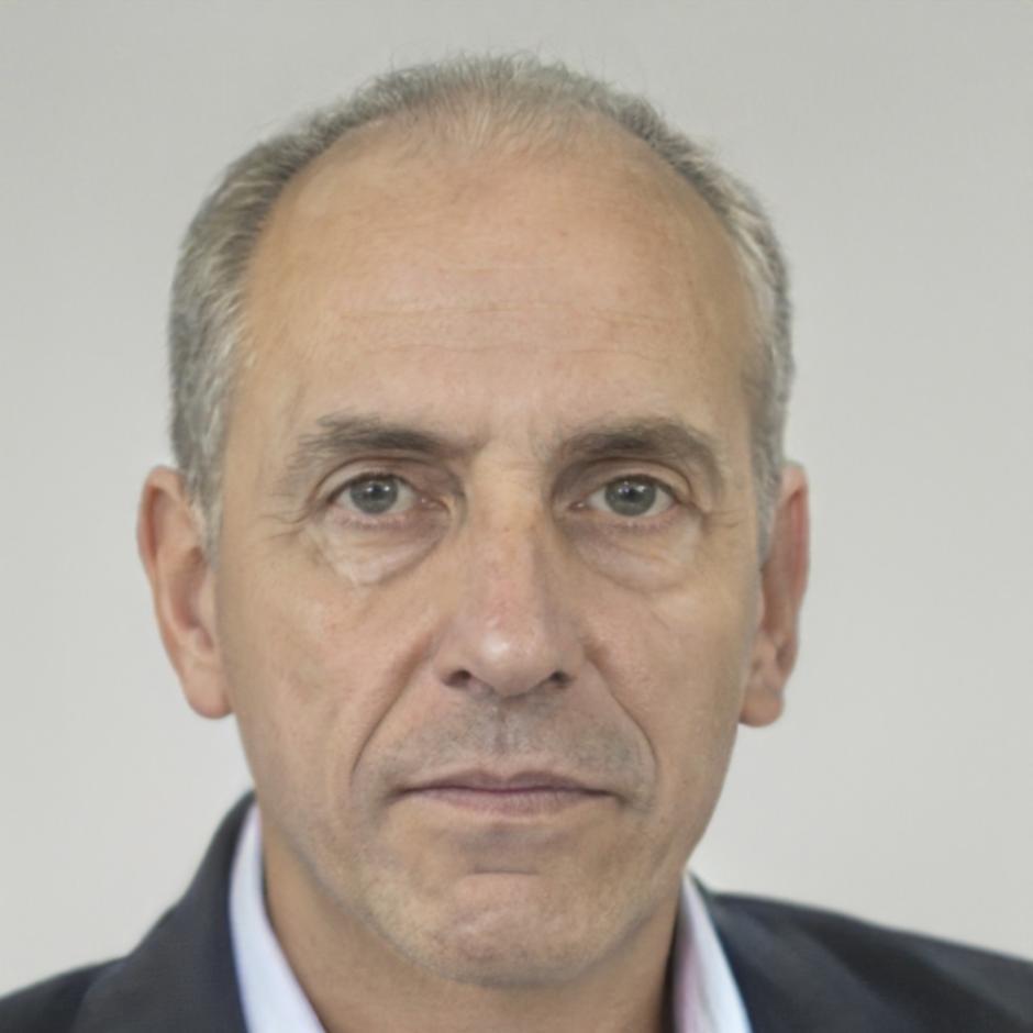 Portrait de Matthis Dumont, expert en gestion budgétaire